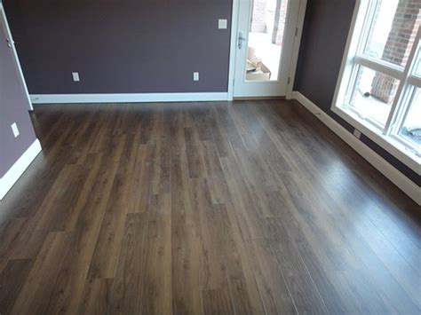 How to Clean Vinyl Plank Flooring | Sun Dry Carpet Cleaning Brisbane