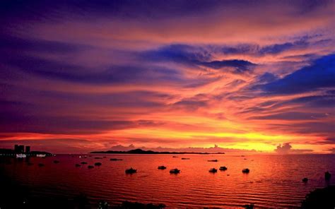 Pattaya Sunset over the bay | Travel dreams, Beach hotels, Wonders of the world