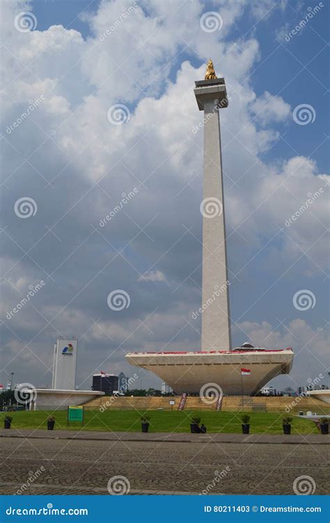 Monumen Nasional, Jakarta editorial stock photo. Image of national - 80211403