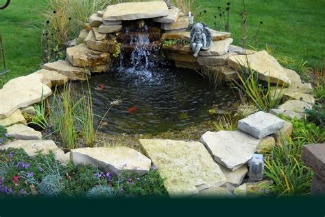 35 Luxury Backyard Waterfalls and Ponds Kits - Home, Family, Style and ...