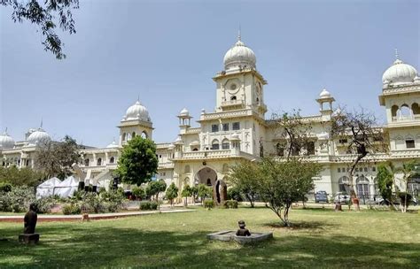 University of Lucknow / About The University / History