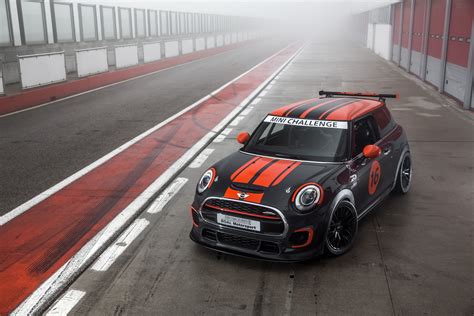 Download Mini Cooper Vehicle Min Cooper 4k Ultra HD Wallpaper