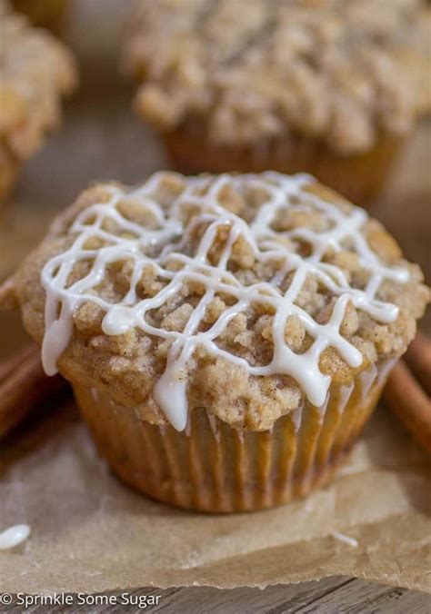 Coffee Cake Muffins with Cinnamon Swirl - Sprinkle Some Sugar