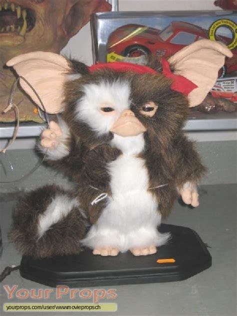 Gremlins 2: The New Batch Lifesize Gizmo Rambo from "GREMLINS 2". replica movie prop