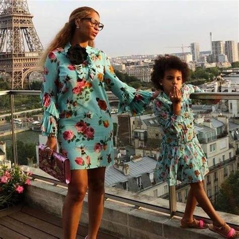 Beyonce & Blue Ivy - Gucci Girls Mini Me Blue Roses & Bees Floral Dress