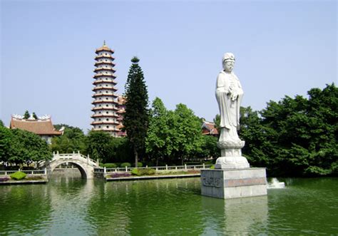 Fuzhou Information, Fuzhou Overview, Fuzhou Guide, China Guide.