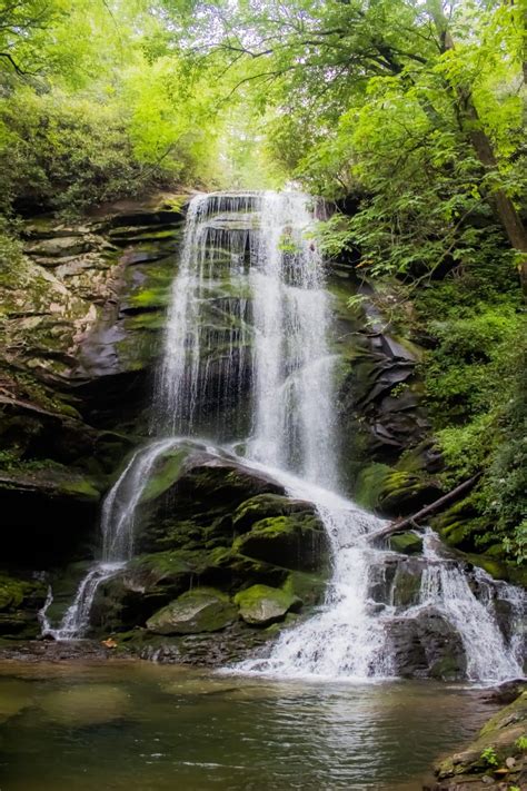 Your Guide to Waterfalls in Asheville NC