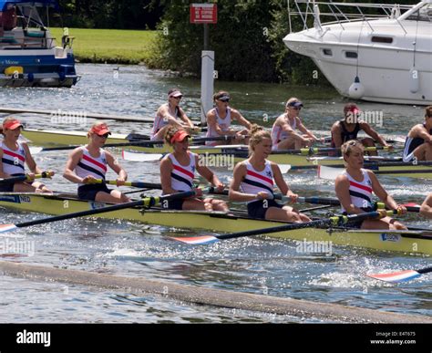 UK, England, Oxfordshire, Henley on Thames, regatta scene Stock Photo ...