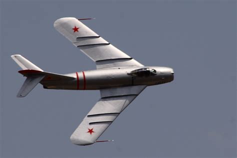 File:MiG-17F Top View.JPG - Wikipedia, the free encyclopedia