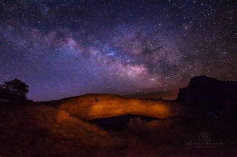 Mesa Arch under the Milky Way by SylwiaUrbaniak - VIEWBUG.com