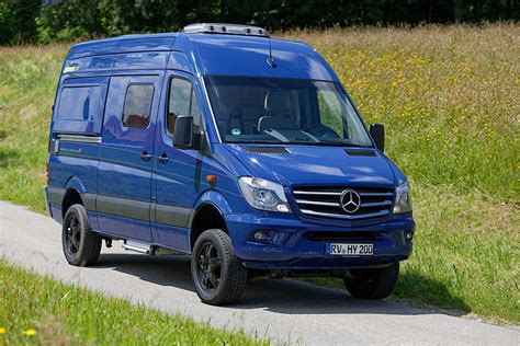 Mercedes-Benz is The Most Profitable Van Manufacturer - autoevolution