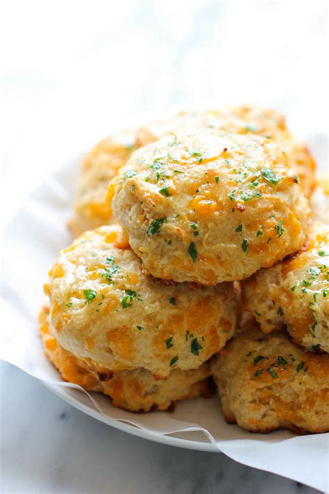 IC Friendly Recipes: Red Lobster Cheddar Bay Biscuits