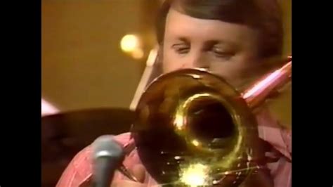 Livery Stable Blues. Ken Herron Jazz Band - YouTube