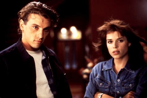 Skeet Ulrich as Billy Loomis with Neve Campbell as Sidney Prescott behind the scenes on #Scream ...