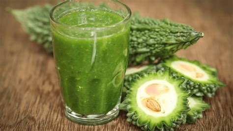 Discover The Hidden Health Benefits Of Karela Juice - lxaew.com