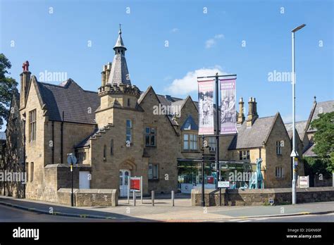 Wrexham museum exterior entrance regent street local history tow hi-res stock photography and ...