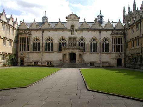 Supremacy and Survival: The English Reformation: Oriel College, Oxford