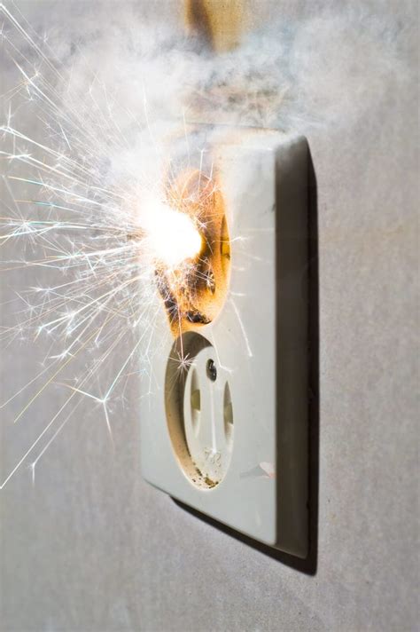 5 Dangers of Knob-and-Tube Wiring in Raleigh | Streamline Services