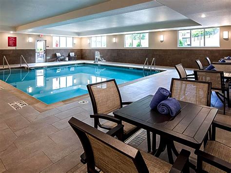 Top 20 Hotels with Pool in Minnesota - Anna Holt's Guide