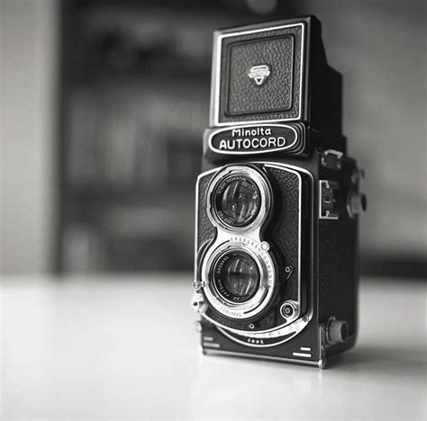 5 Awesome Medium Format Film Cameras for Beginners » Shoot It With Film