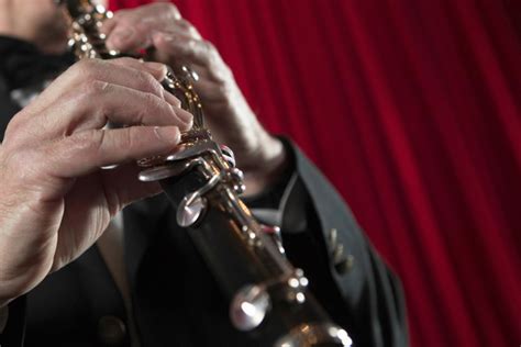 Best Clarinet Solos: A List of Must-Hear Performances - PlayWoodwinds