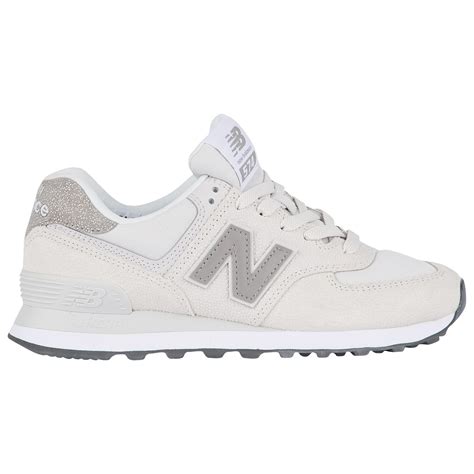 New Balance 574 Classic in White - Lyst