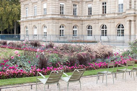 Luxembourg Gardens in the Fall - Everyday Parisian