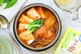 Kimchi Jjigae