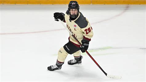 Players around the PWHL envious of Marie-Philip Poulin's skills - Apna ...