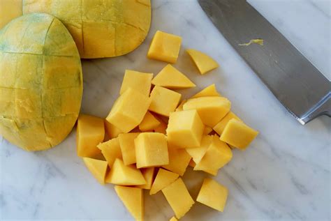 The Best Way to Cut a Mango