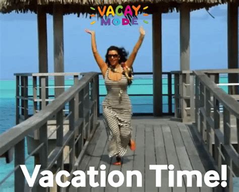 Happy Vacation GIF - Happy vacation - Discover & Share GIFs