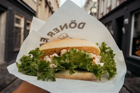 7 Orte für die besten Fischbrötchen in Hamburg – Hier geht’s um den ...