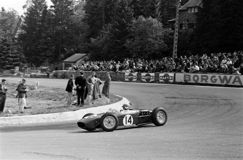 Andrew on Twitter: "Innes Ireland @ Spa, 1960. https://t.co/xqf1EAj40o" / Twitter