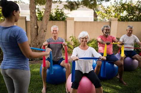 Reasons Why Physical Activity Is Important for Seniors