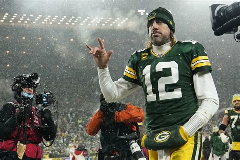 Look: New Details Emerge From Aaron Rodgers Trade - The Spun