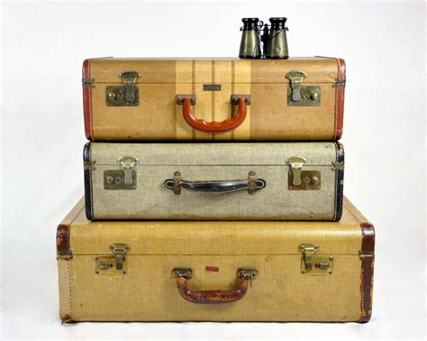 RESERVED Vintage Set of 40's Suitcases / Vintage Luggage