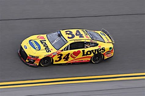 Michael McDowell, Ryan Blaney Top Daytona 500 Practices on Day 1