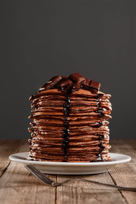 Tall stack of hot pancakes stock image. Image of kitchen - 138028215