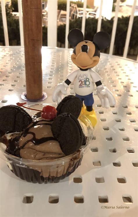 7 Best Places to Get Ice Cream at Walt Disney World - MickeyBlog.com