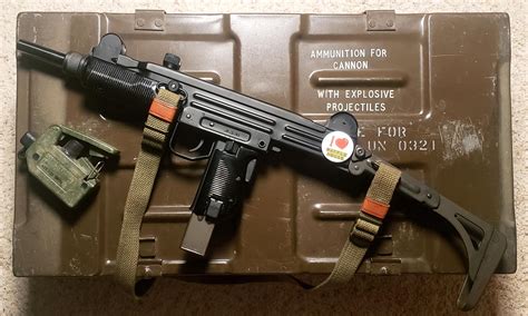 Mini Uzi 9mm Machine Pistol