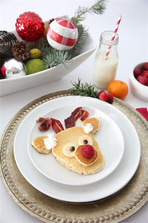 How to Make Reindeer Pancakes - The Idea Room