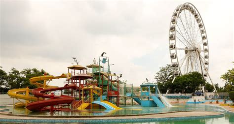 Delhi Eye Observation Wheel: Gaze Upon The Majesty Of Delhi | LBB