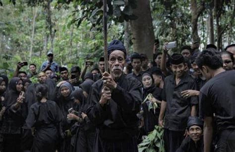 Menilik Tradisi Kematian Suku Kajang, Satu dari Lima Suku Paling Ditakuti di Indonesia