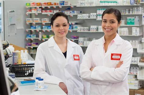 Chicago Pharmacy Technician Schools | Pharm Schooling