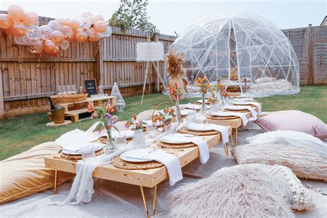 Luxe Picnics – Boho & Bubbles | Luxe Picnic Parties, Igloo Hire & Event ...