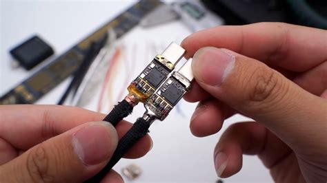 Apple’s Thunderbolt 4 Pro Cable teardown shows why the accessory is expensive - ElectroGeek Tech ...