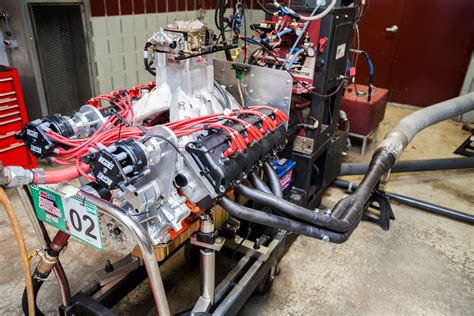 689-Horsepower 401ci Gen III Hemi by Bischoff Racing Engines at Amsoil ...