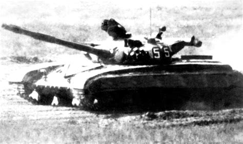 T-64 main battle tank. Courtesy of Soviet Military Power, 1984. PHOTO No. 96, page 94, top ...