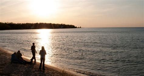 Mackinaw City Beaches and Parks | Mackinaw city, City beach, Mackinaw