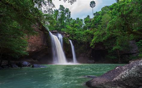 Best Waterfall Hike Maui - The King's Gardens